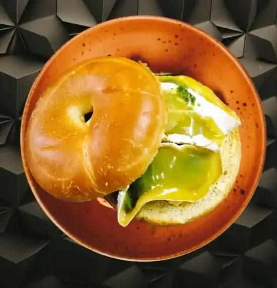 Avocado & Feta Bagel